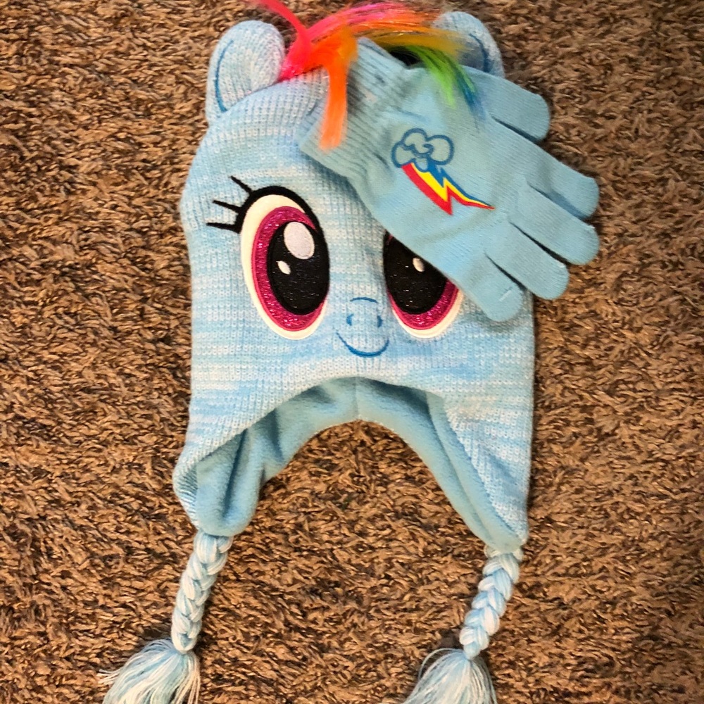 Rainbow Dash Girls Winter Hat & Gloves Set
